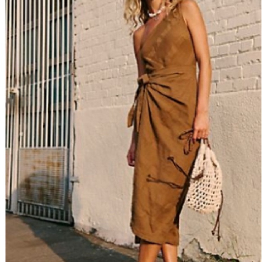 Free People One-Shoulder At Leisure Midi Dress.